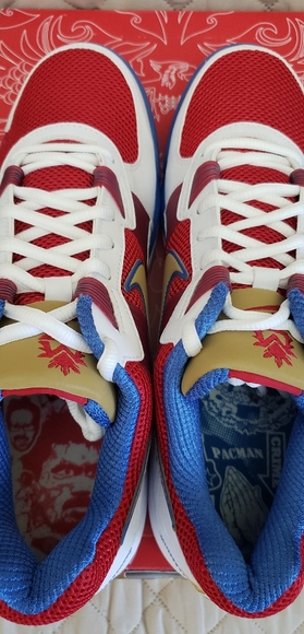 Hard to FIND never WORN COLLECTABLE MANNY PACQUIAO - Picture 5 of 10